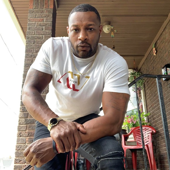 Meet your Posher, Tony - Picture 1 of 1